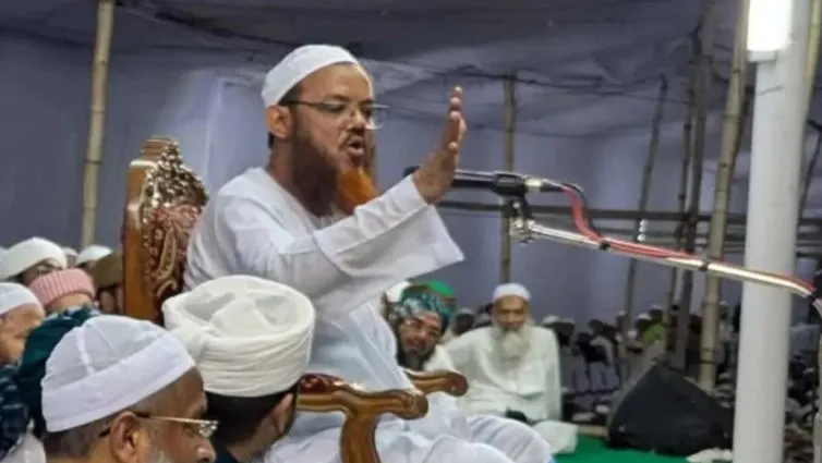 দুনিয়ায় শান্তি ও পরকালে মুক্তির জন্য আল্লাহর ভয় জরুরি : ফয়জুল করীম